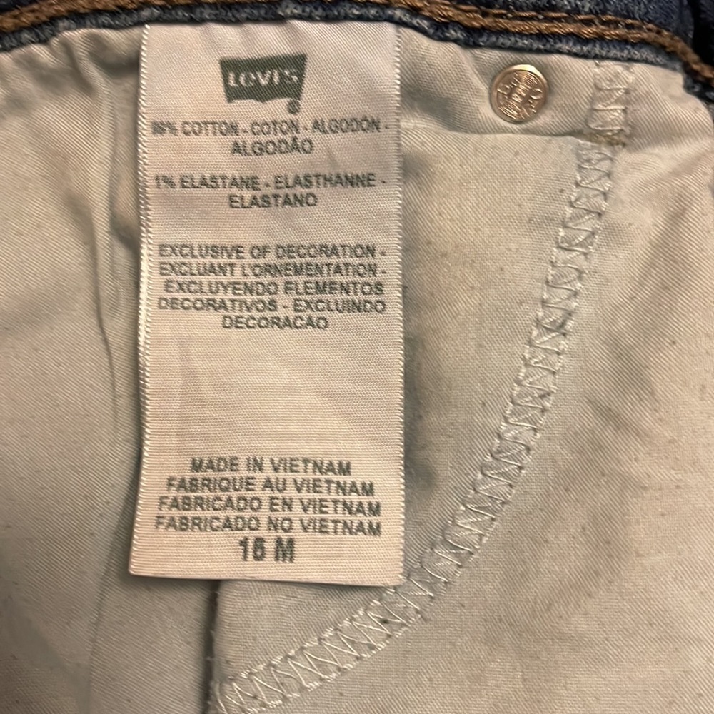 Jeans - Picture 6 of 6